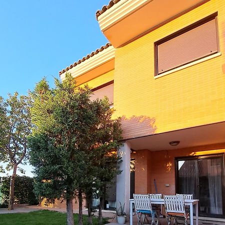 La Casa Del Cipres Villa Aldeamayor de San Martin Exterior photo